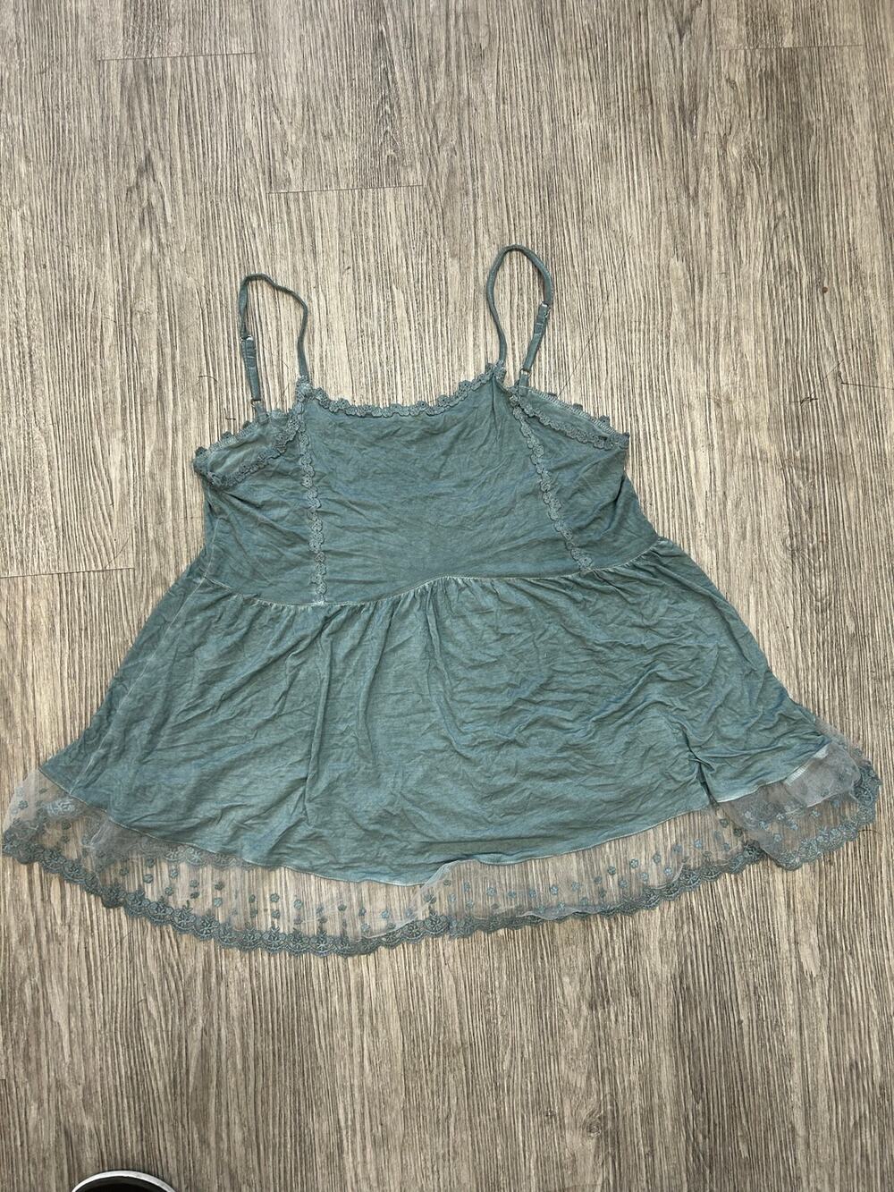 POL Clothing Sage Green Lace Trim Babydoll Cami Top Womens M Boho Fairy Grunge